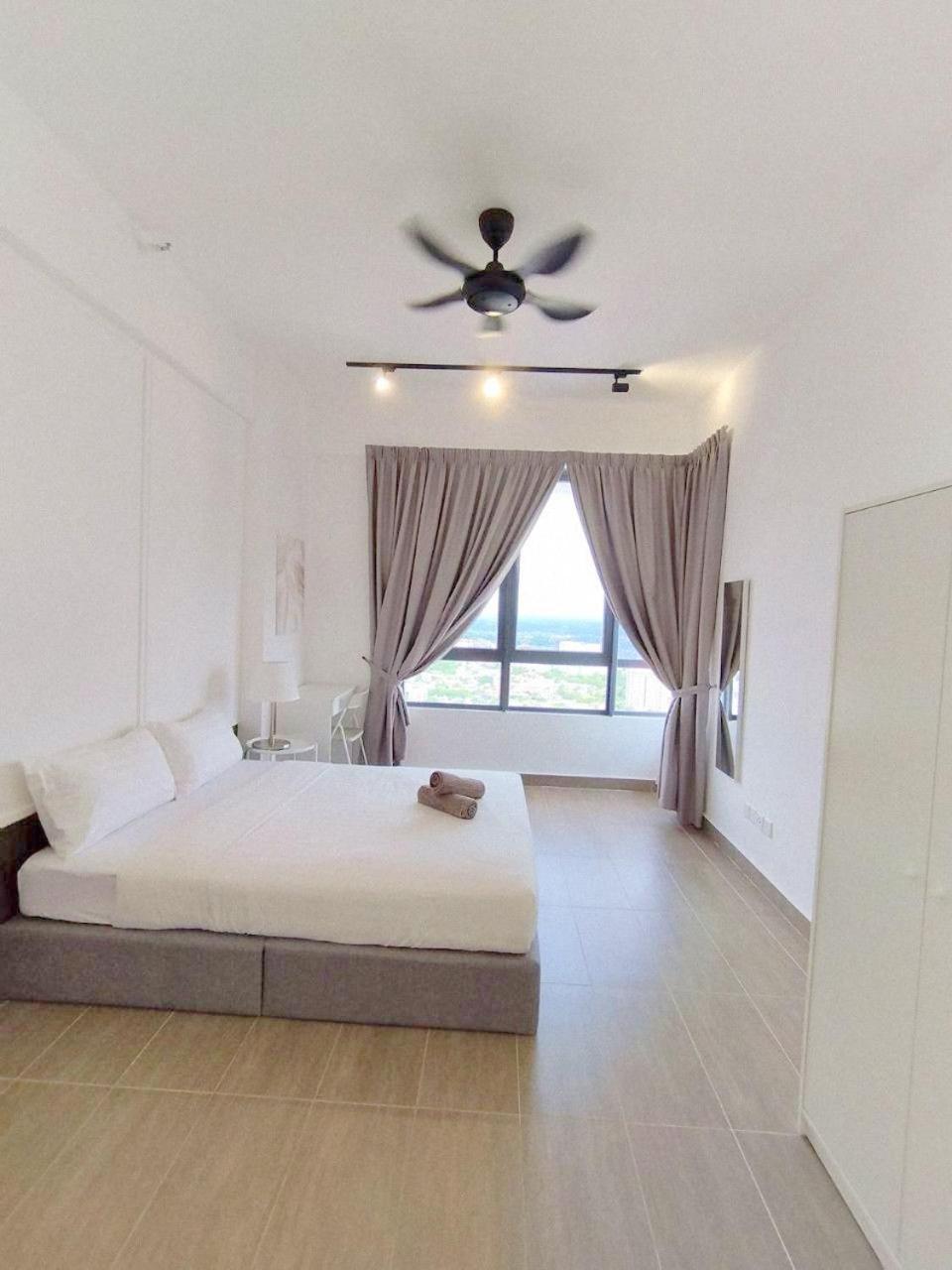 Troika Kota Bharu Penthouse Homestay Dual Key Luaran gambar