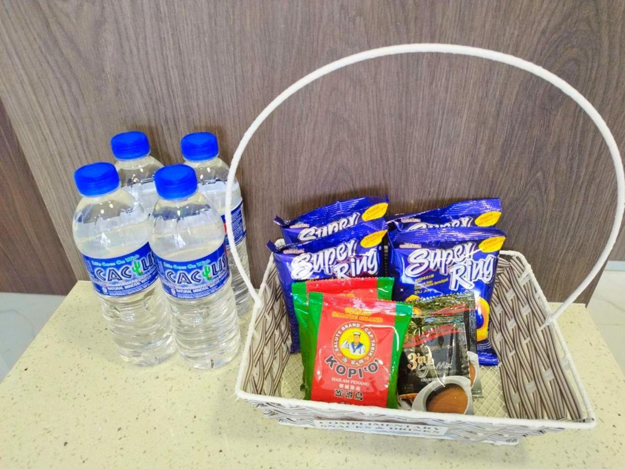 Troika Kota Bharu Penthouse Homestay Dual Key Luaran gambar